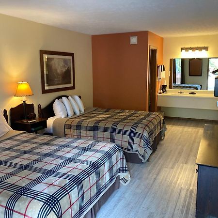 Country Mountain Inn Eureka Springs Extérieur photo