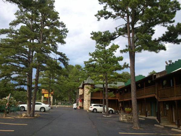 Country Mountain Inn Eureka Springs Extérieur photo