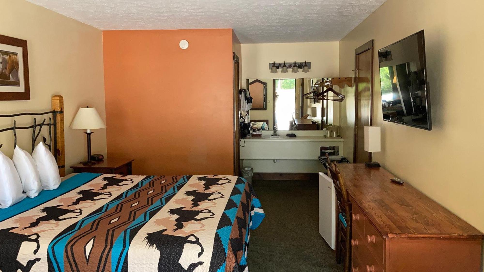 Country Mountain Inn Eureka Springs Extérieur photo